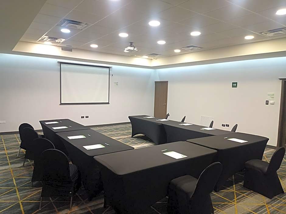 Holiday Inn Hotel & Suites Chihuahua By IHG