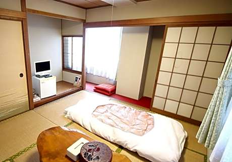 Japanese-Style Twin Room