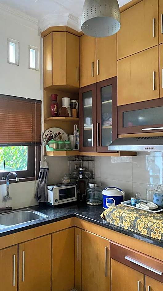 Omahku Minggiran by Sampai Coliving