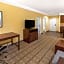 La Quinta Inn & Suites by Wyndham Houston Nw Beltway 8 / West Rd