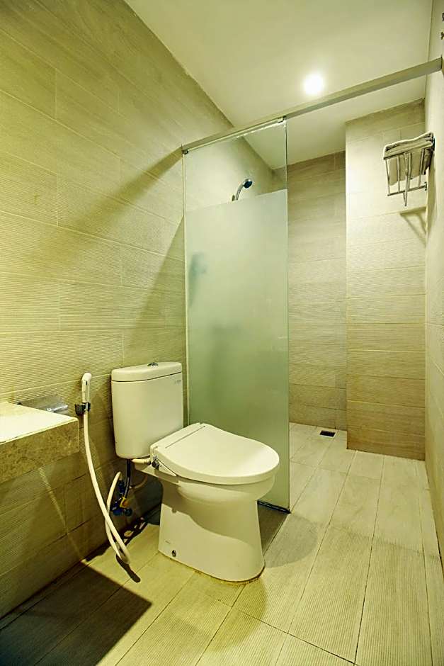 Collection O Pasteur Near Paris Van Java Mall Formerly Sweet Karina