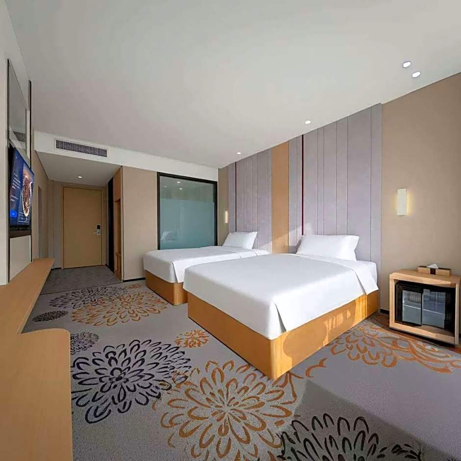Lavande Hotel Rizhao East Haiqu Road RT-Mart