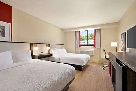 Standard Queen Room with Two Queen Beds - Disability Access/Non-Smoking