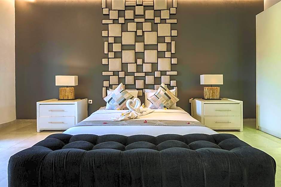 Villa Orange 3BR Seminyak by Exotic Bali Properties