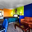 Econo Lodge Inn & Suites Macon North