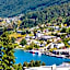 Holiday Inn Express And Suites Queenstown By IHG