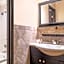 Ramada by Wyndham Minneapolis Golden Valley