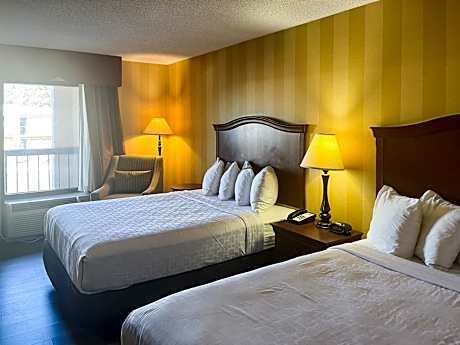 Queen Room with Two Queen Beds - Non-Smoking