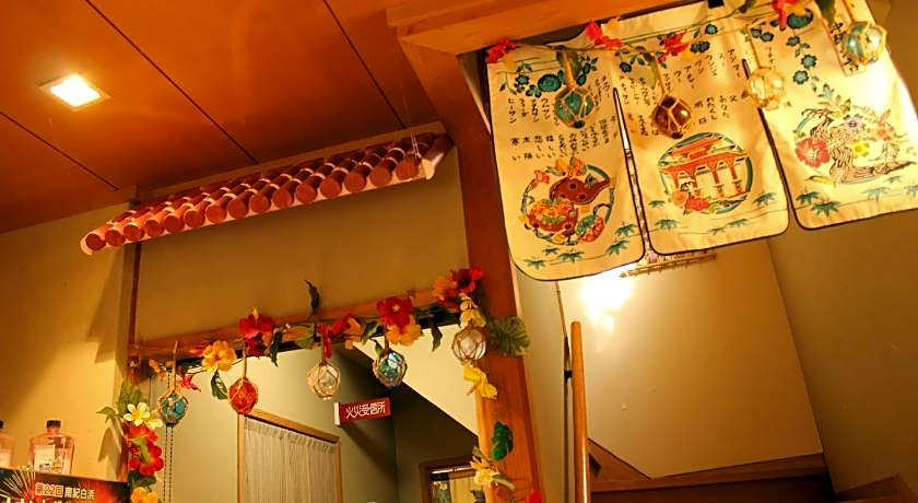 Okinawa Minshuku Kariyushi