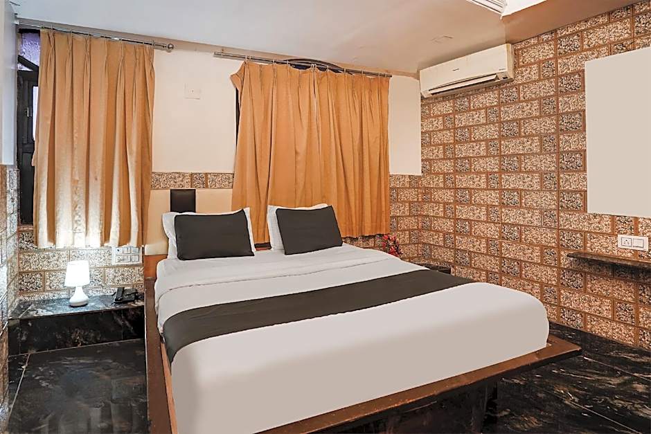 Hotel O Kanchan Palace