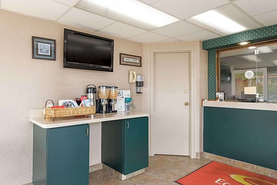 Econo Lodge North Washington