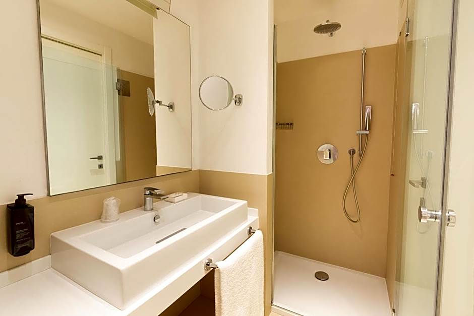 Life Hotel Seaview & Spa