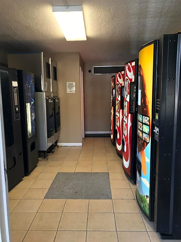 Carmel Inn and Suites Thibodaux