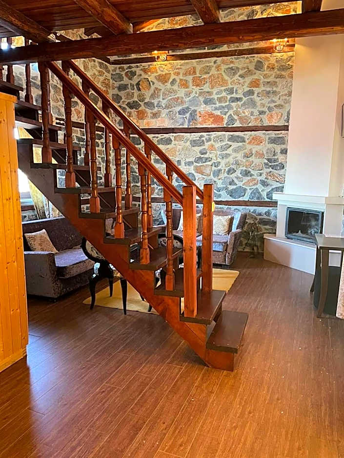 Gioras Hotel – Agios Athanasios, ND