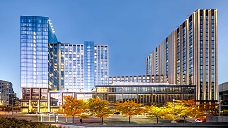 Omni Boston Hotel at the Seaport