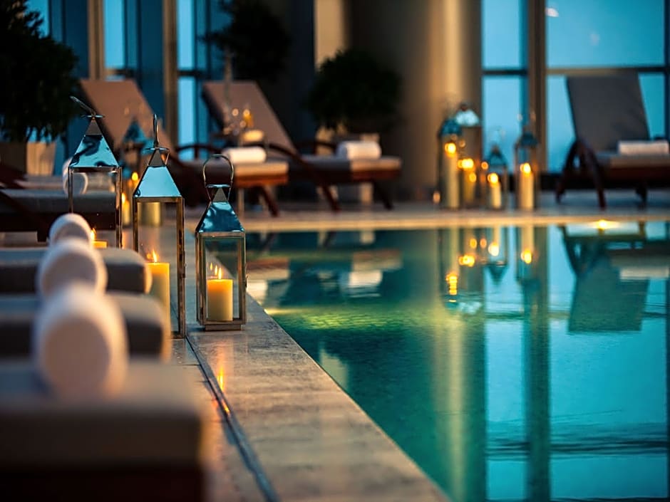 Renaissance by Marriott Huizhou Hotel