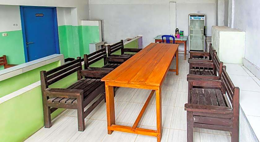 Hotel O Kawi Homestay