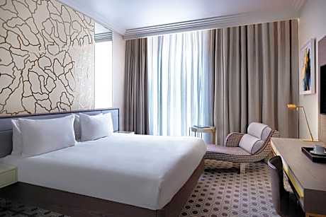 Standard Guest room with 1 King