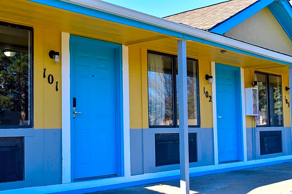 Rodeway Inn Auburn Hills - Detroit