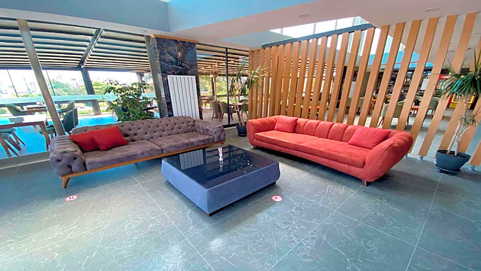 Zeynel Hotel