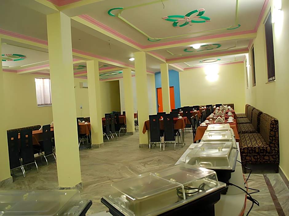 Hotel Om International