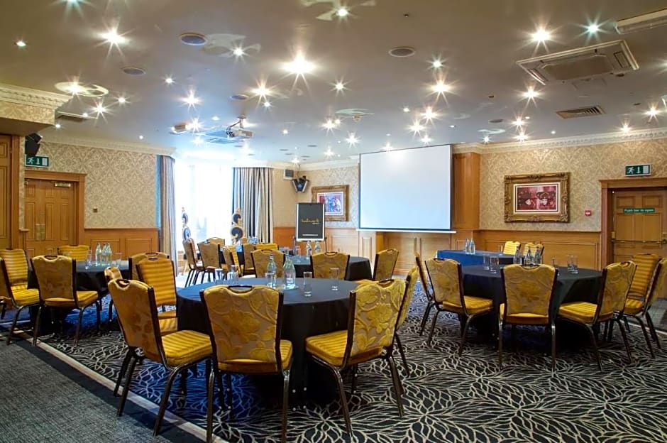 Warrington Fir Grove Hotel, Sure Hotel Collection by BW