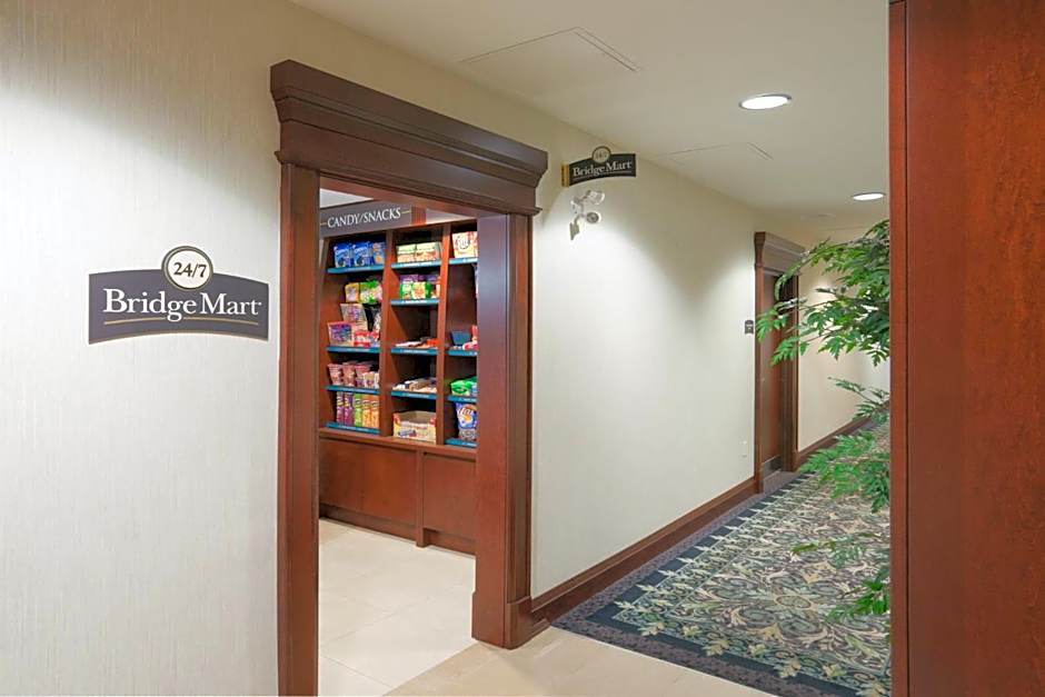 Staybridge Suites Oakville Burlington By IHG