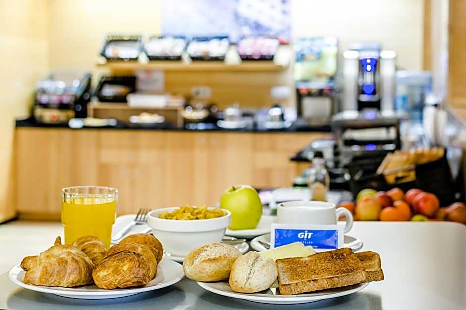 Hotel YIT Ciudad De Zaragoza