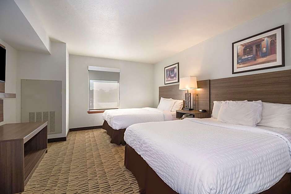 Clarion Pointe Charleston - West Ashley