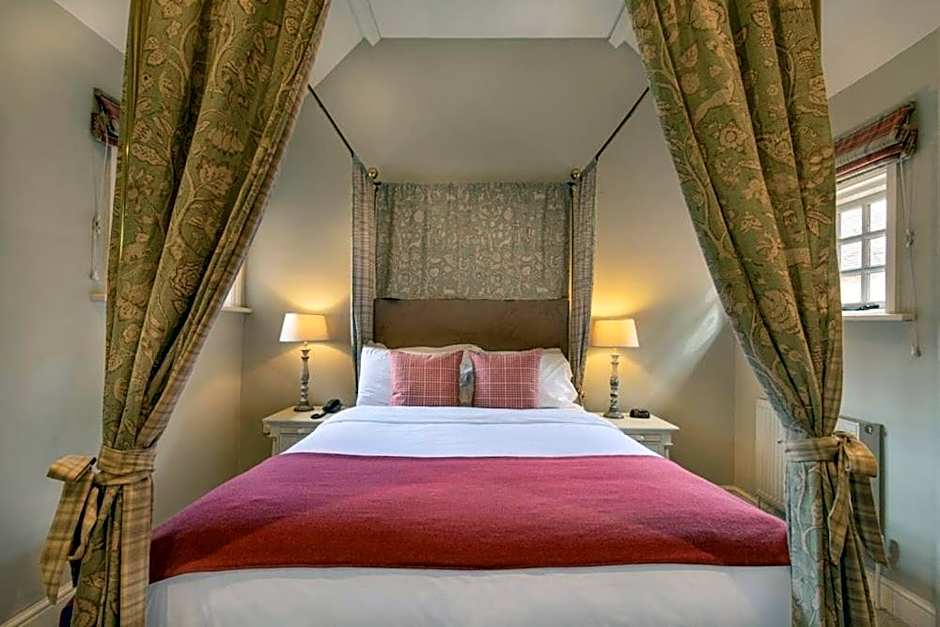 The Five Arrows Hotel