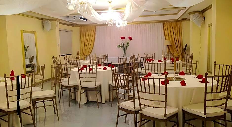 Spring Plaza Hotel