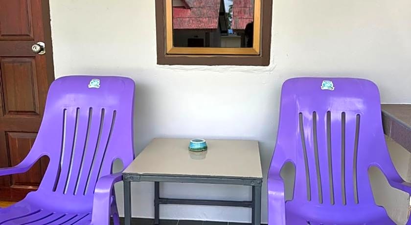 Lanta Bee Garden Bungalows