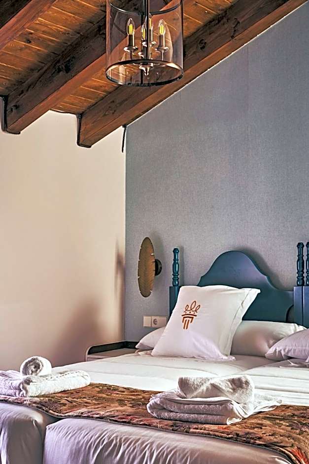 Casa Palacio Reina de Tardajos