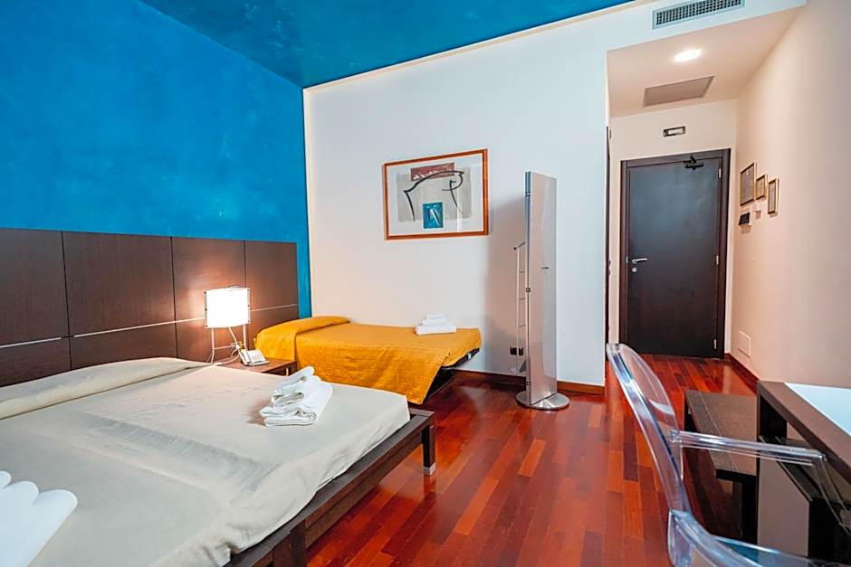 Albatros Hotel