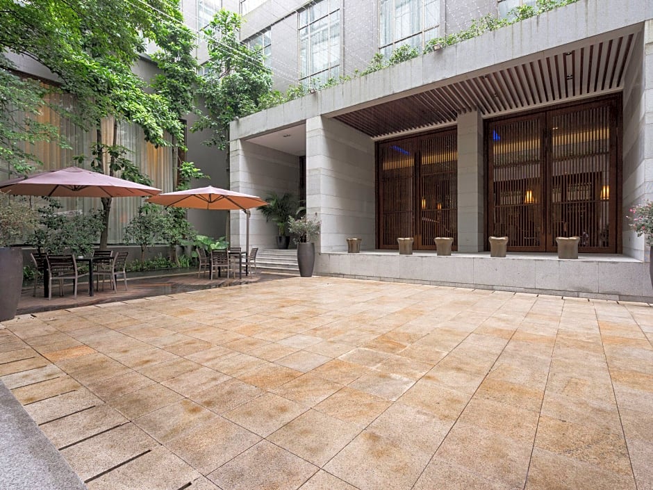 Royal Tulip Luxury Hotel Carat - Guangzhou