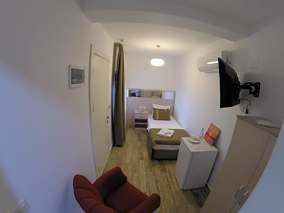 Yakamoz Otel
