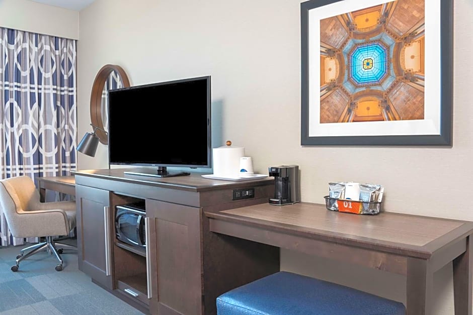 Hampton Inn By Hilton & Suites Indianapolis-Keystone, IN