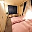 Hotel Justice - Ski IN Ski OUT - Private bathroom, next to the ski lift station