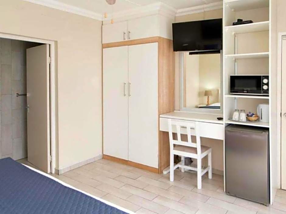 Gracelands Beach Lodge