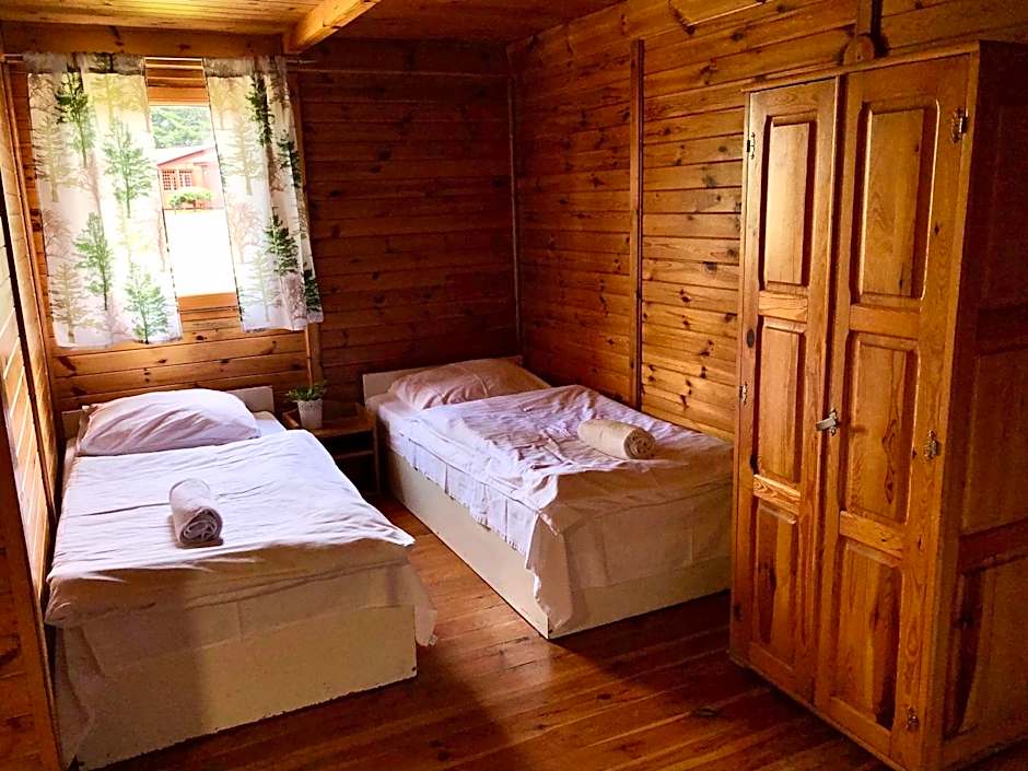 AB Domki całoroczne nad jeziorem