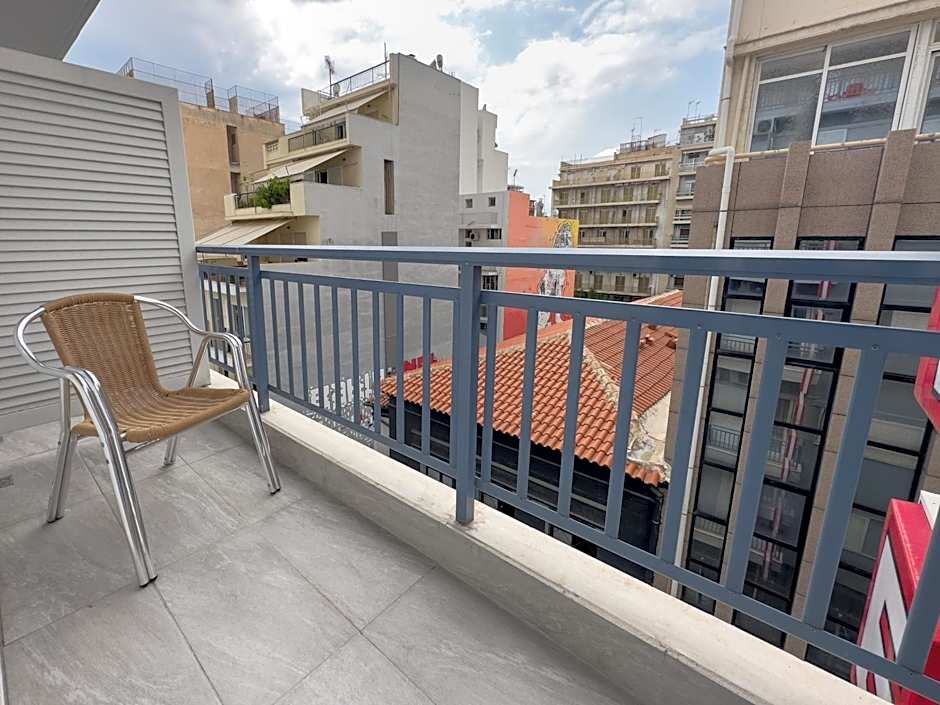 Anemoni Piraeus Hotel