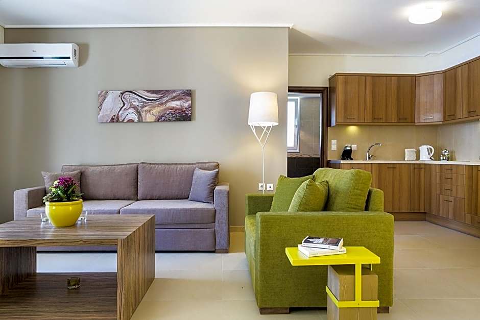 Meliti Waterfront Suites