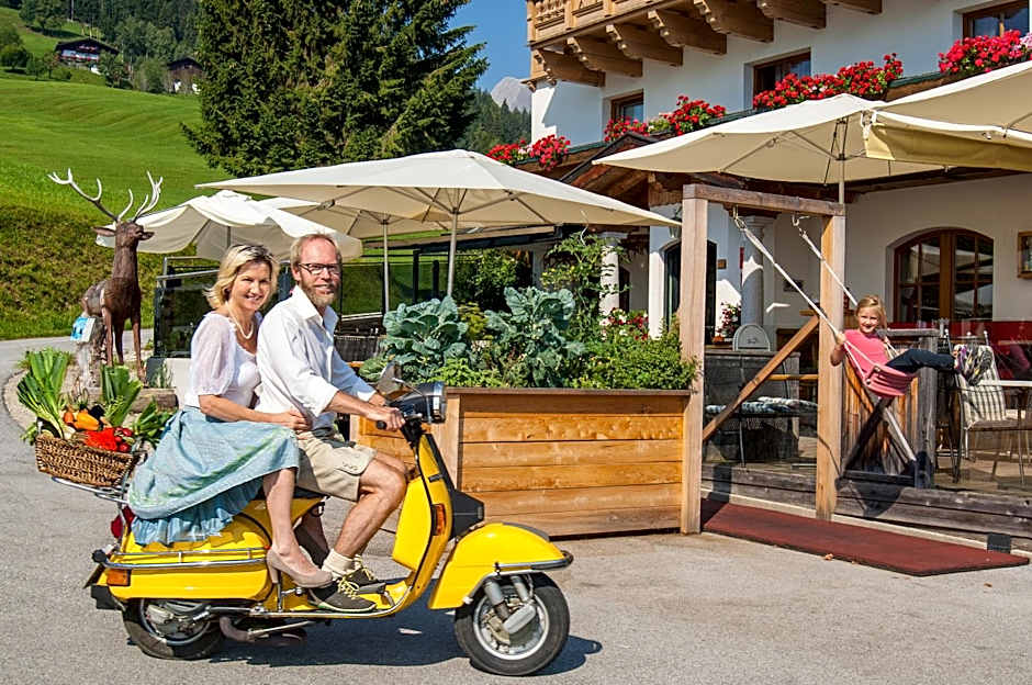 Hotel und Alpen Apartments - Bürglhöh