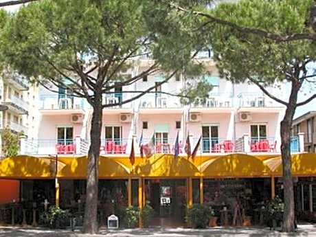 Hotel Canova
