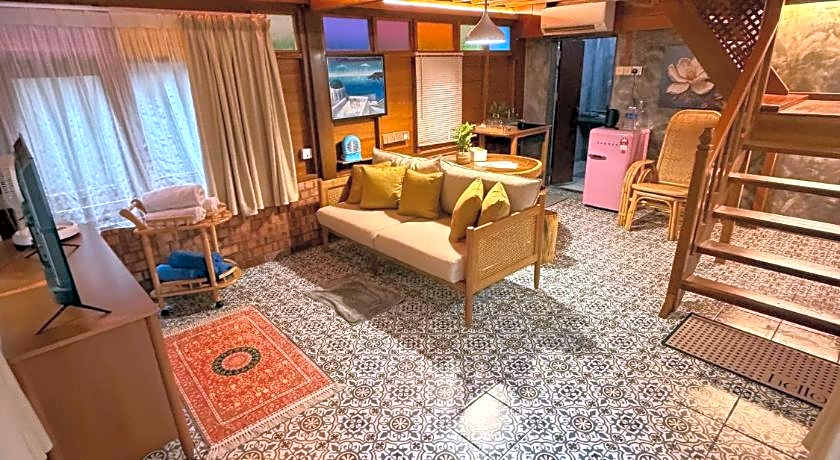 Golden Chenang Village