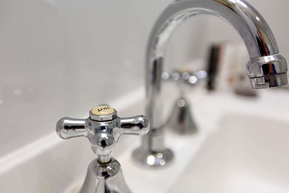 Fox on the Run - Motel Kilmore