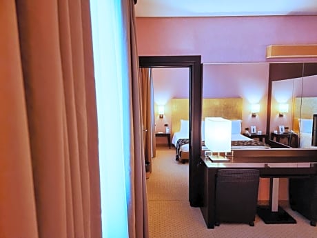 Two Connecting Double Rooms