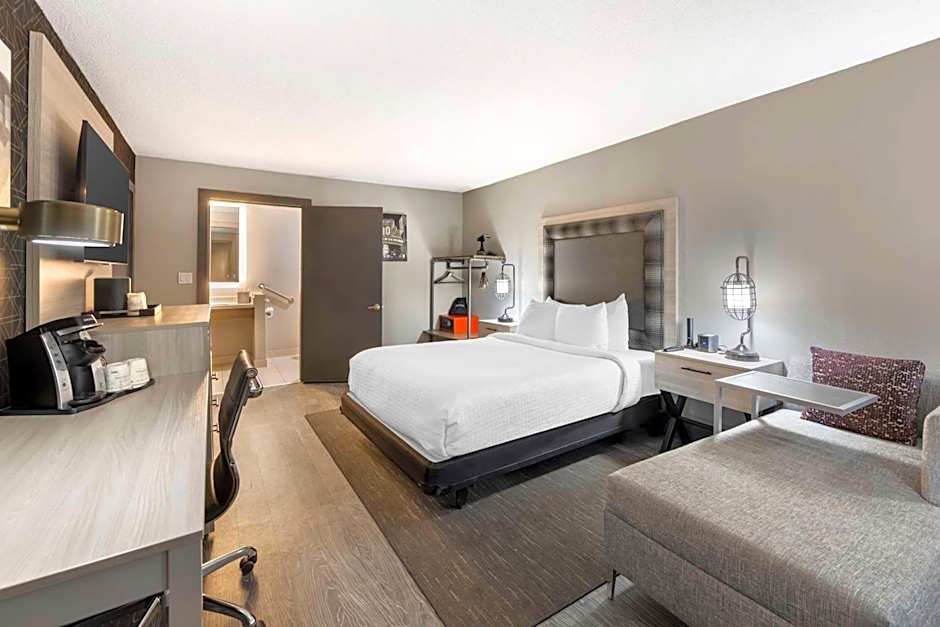 Aiden by Best Western South Reno