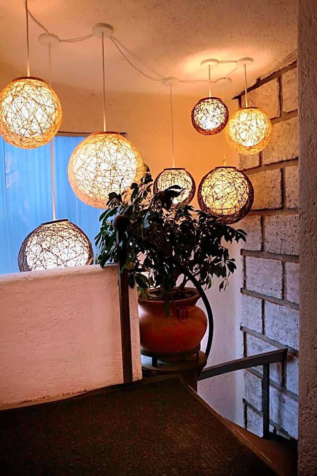 Aztic Hotel and Executive Suites