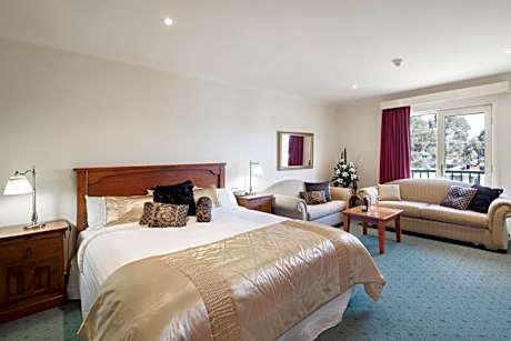 Executive King Suite with Spa